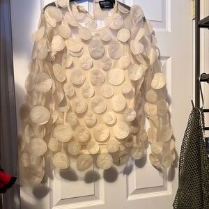 Frank Lyman Design Cream Applique Top